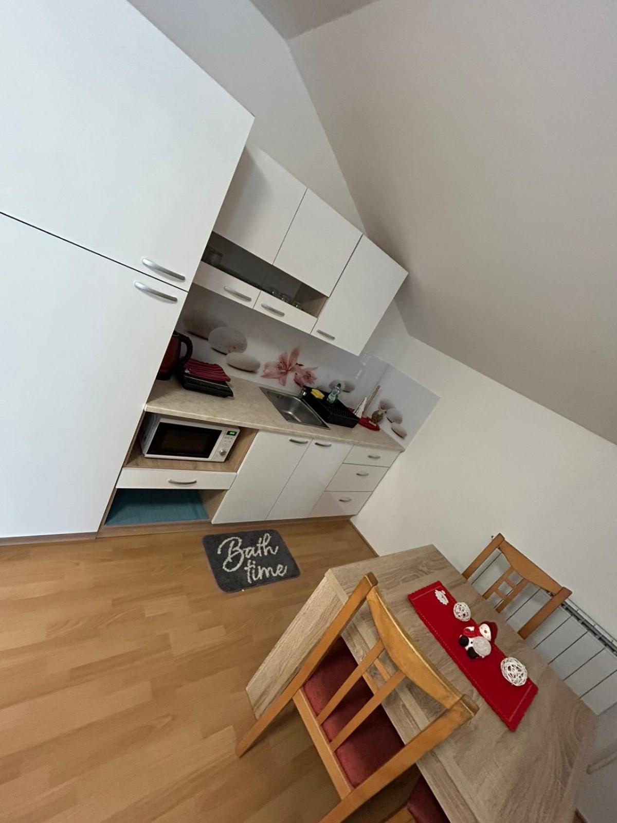 Apartments And Wellness Scavnicar Лютомер Екстер'єр фото